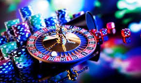 Baccarat players interact with dealers via live chat during sessions. Baccarat table with dealer and live chat interaction on ibcmax login